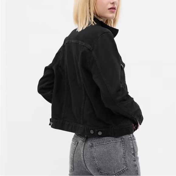 Gap Black Denim Jacket - Picture 2 of 6